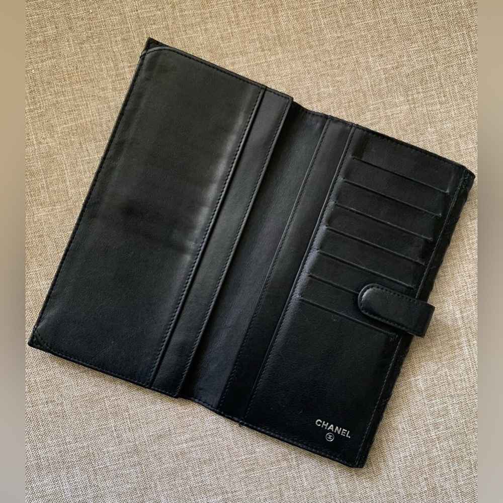 Authentic Black Chanel Wallet - Picture 9 of 12